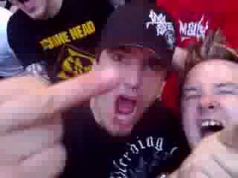 Robb Flynn in the crowd with me, at Metallica gig singing Master of Puppets