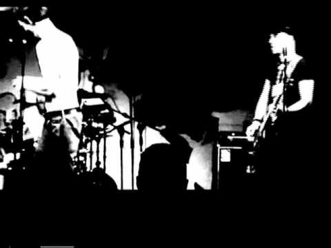 THEE BOOZERS-down on the street- (the stooges) live 2005 bologna