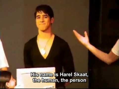 Harel Skaat recieves a Volunteer's honorary certificate for his charity work - Translated