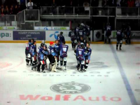 Sapa Fehérvár AV19 - DAB Docler OB 2010 büntetők és ünnep