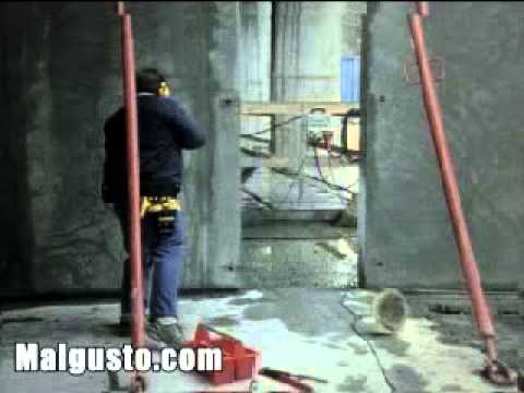 Pjovimo diskas medienai DeWalt DT1184-QZ; 305x30 mm; 80T; 5° video