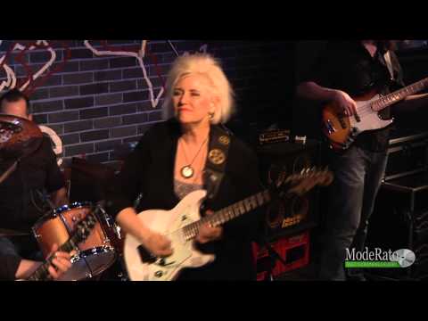 Jennifer Batten: Live in Blue Note