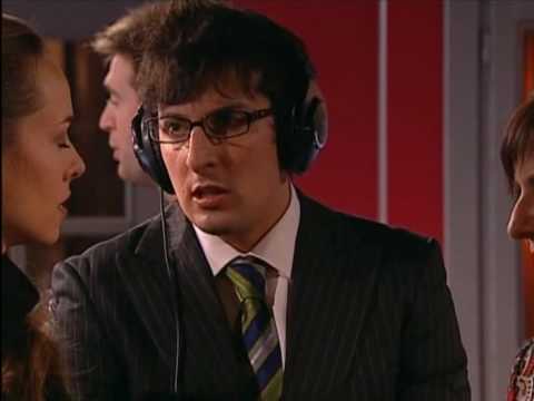 VAYA SEMANITA: El traductor 1 (Las solteras treintañeras)