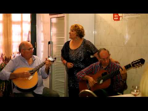 Fado, Natália Velez, "Vielas de Alfama"
