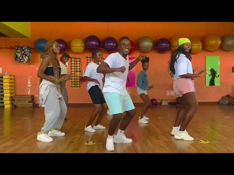 Boutross - Angela feat Juicee_mann { Official Dance Video}