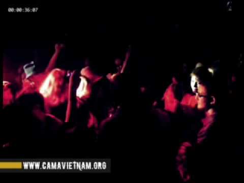 Akil the MC from Jurassic 5 Live in Hanoi, Vietnam