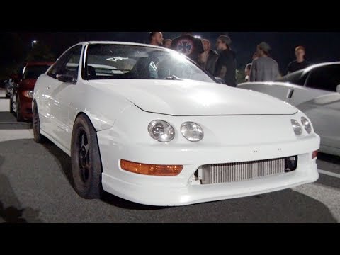 Turbo Integra Gets SMOKED by a TOW STRAP!! Video