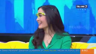 Download lagu Iis Dahlia Selalu Pasang Badan Untuk Anak Angkatnya | OKAY BOS mp3 Download lagu Iis Dahlia Selalu Pasang Badan Untuk Anak Angkatnya | OKAY BOS mp3