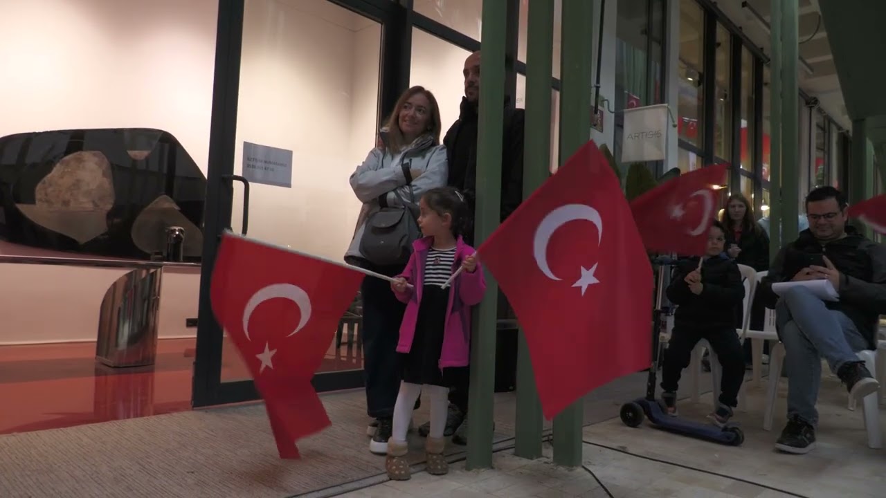 Başkentliler Esat Hâl’de Cumhuriyet Şenliği’nde Bir Araya Geldi