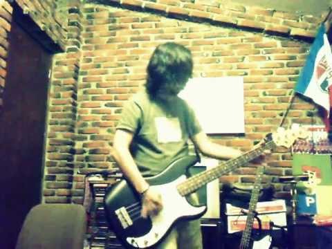 The Cure Piggy in the mirror Bass cover
