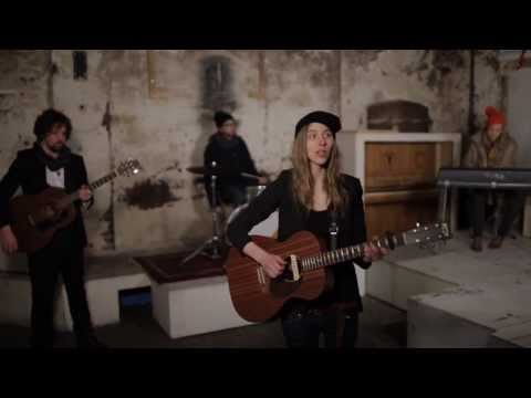 Desiree Klaeukens - Es ist nicht immer der Sex (official)