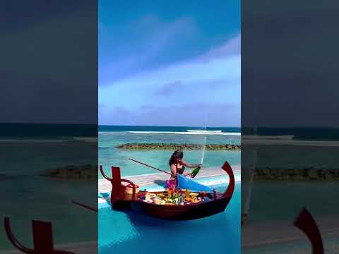 🍾❤️                                                  #avneetkaur #maldives