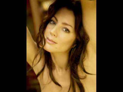 Sarah McLachlan- Out of Tune