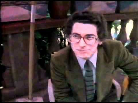 Fico D'India - In confronto a lei il Tenente Sheridan è uno....avi