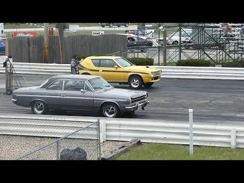 AMC RACES 2018-Cordova,IL-Rd 2-Street-1969 Rambler Rogue vs 1977 Gremlin X