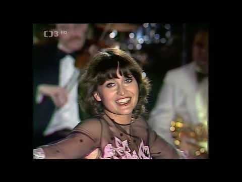 Petra Černocká - Vrať mi zpět můj smích (Give Me Back My Love) (1981) (HD)