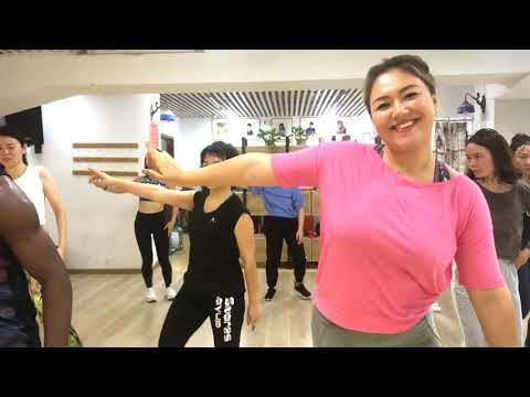 Mamacita (Bevíck, DJ Torricelli) Zumba Choreo