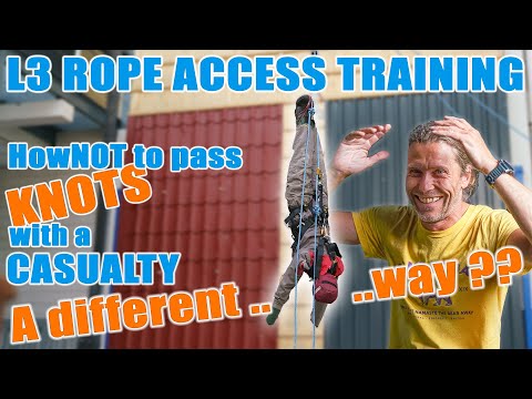 This is a very simple way to pass knots with a casualty.IRATA Level 3 Training