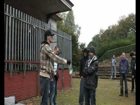 Chad The Lad vs Wee D