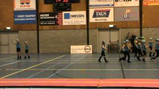 groep 3/4 - minidisco - ik spring op en neer - nieuwjaarsdemo tios limmen