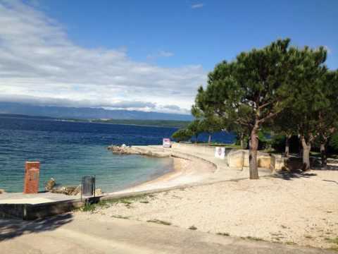 Apartments Dora and Tonka Krk - Hotel in Porat, Croatia