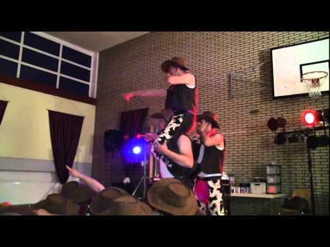 Wenn eine Feuerwehr auf Reisen fährt