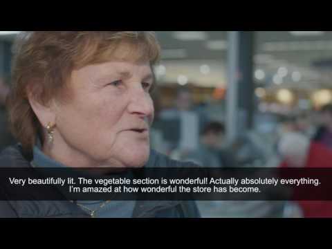 „Wir kaufen alles hier“ – Regina Müller (Kundin EDEKA Köpper, Niedernwöhren)