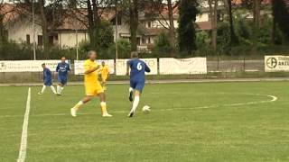 preview picture of video 'Partita del Cuore 2013 Triangolare di calcio a Francavilla al Mare'