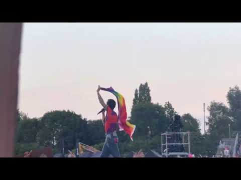 Lights up - Harry styles - 15/06/22