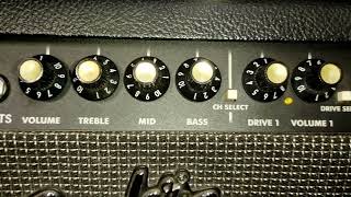 Video thumbnail for AMPLIFICADOR FENDER DELUXE 900 REVIEW EM PT BR @fender @CelestionUK by Vinicius Piveta