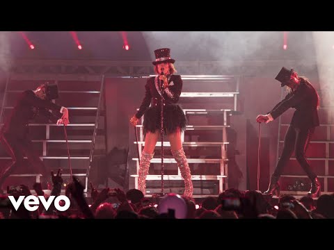 Videoclip de Como Yo Te Amo (En Vivo Desde La Arena Ciudad De México) — Gloria Trevi