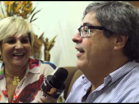 Programa Neusa Bighetti exibido no dia 12/04/2015 - No Sofá com Neusa Bighetti - Omar Feres