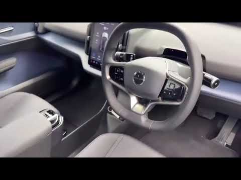 Volvo EX30 CORE LONG RANGE *AVAILABE* €80 PER WEEK - Image 2