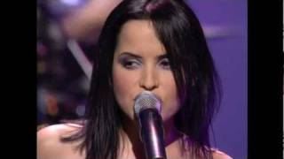 The Corrs - Give Me a Reason - World AIDS Day Concert 2000