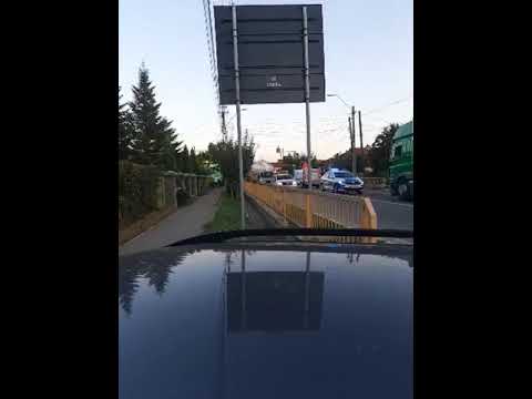 A inceput nebunia la Podari ! Drumul a fost blocat pret de cateva ore ..