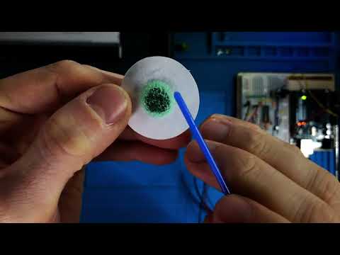 Lesson 2: part 5/5 - Using the bioamplifier: gel patch electrodes, EMG bicep recording.