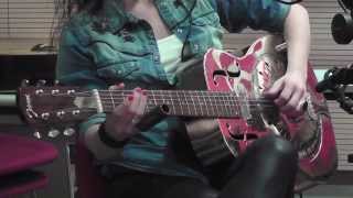 Susan Santos "Devil's Waltz" en directo acústico en Radio 3 - Toma Uno- 23/2/2014