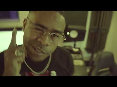 ONE LIO , @DjMacVEVO-uo9es  -  P$$Y MIND (WYFL RIDDIM)