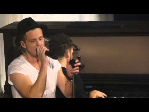 OneRepublic, "Preacher" acoustic version - Live in Paris @ Le Trianon, 07 March 2014