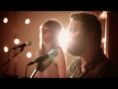 LOFT SESSIONS Federal Lights | I See Love