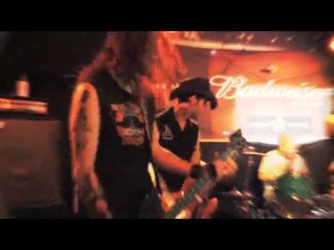 Bloody Mess & The Hollowbodys - 