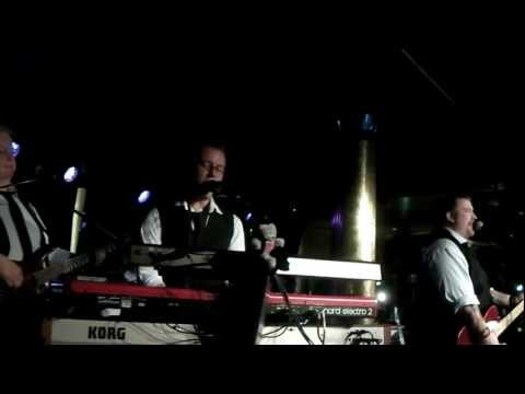 Sandins - Vandrar i ett regn