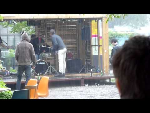 "Alec" & Peter Behrens (Trio)  - Kummer  (...im Wolkenbruch) im PRINZESSINNENGARTEN