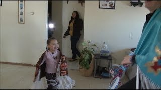 Download lagu Lakota girl dances through family tragedy | Hidden America: Children of the Plains PART 4/5 mp3