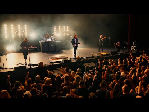 Video thumbnail for BROKEN MAN (LIVE FROM THE MGM MUSIC HALL AT FENWAY PARK)