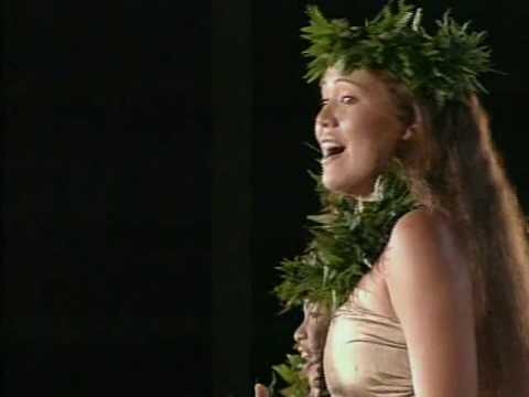 Merrie Monarch 2005 - Hula Halau O Kamuela - Wahine Kahiko