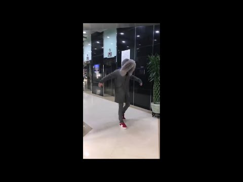 180530 Zhang Yixing Lay - Yixing studio weibo update