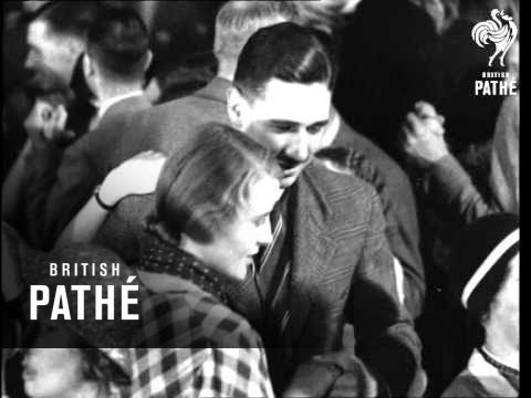 Outer London's  Clubs And Cabarets - "The Showboat" - Maidenhead (1933)