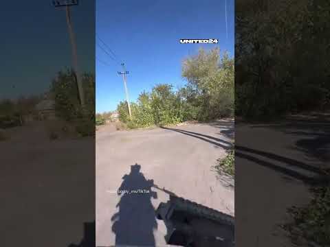 Ukrainian Soldier Quickly Moves to Another Positions in Full Combat Gear #warinukraine