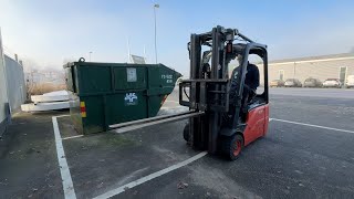 Chariot élévateur à trois roues Linde E14 | Image 4 - Machineryline